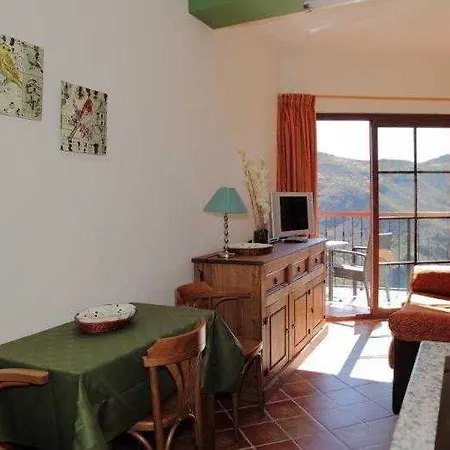 Fonda De La Tea 3*